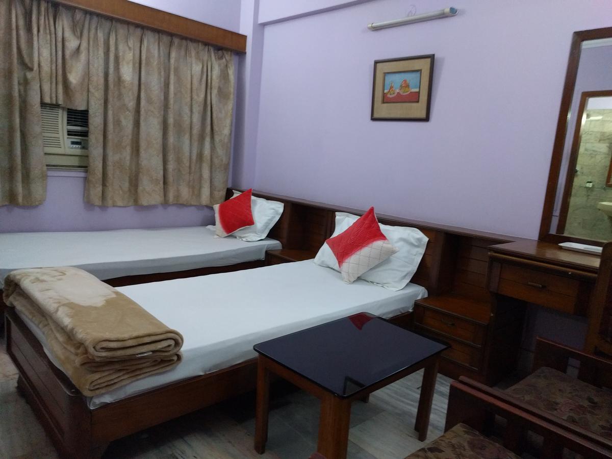 Ashray Guesthouse Kalkutta Exterior foto